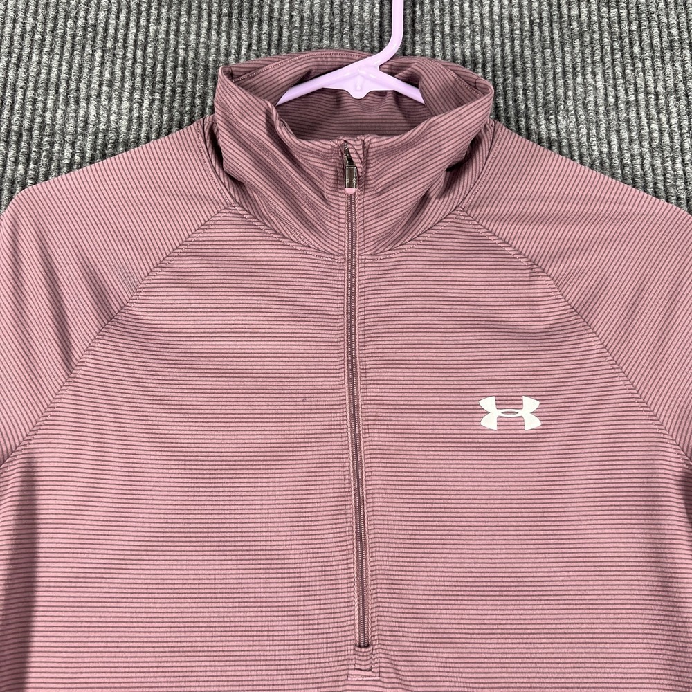 Under Armour Womens Shirt 1/4 Zip Pullover Medium Purple Semi-Fitted All Seasons